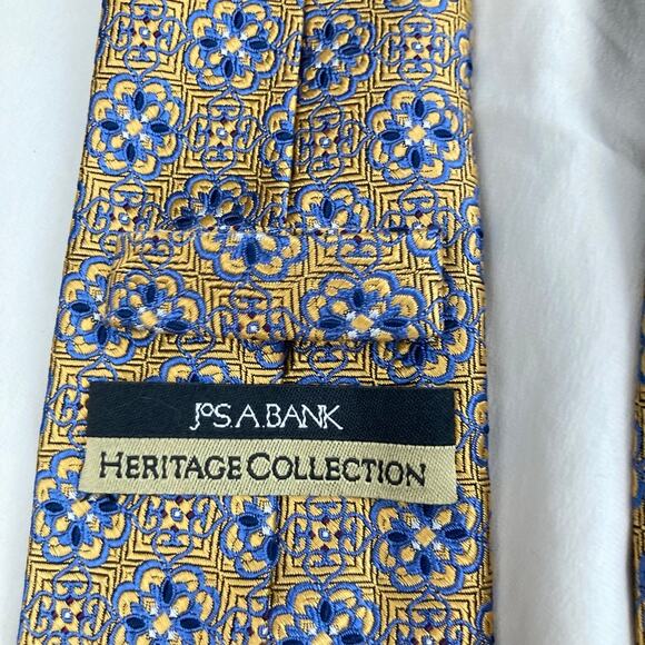 Lot of 2 Gold & Red 100% Silk Geometric Medallion Print Slim Ties Classic Length - Picture 12 of 12